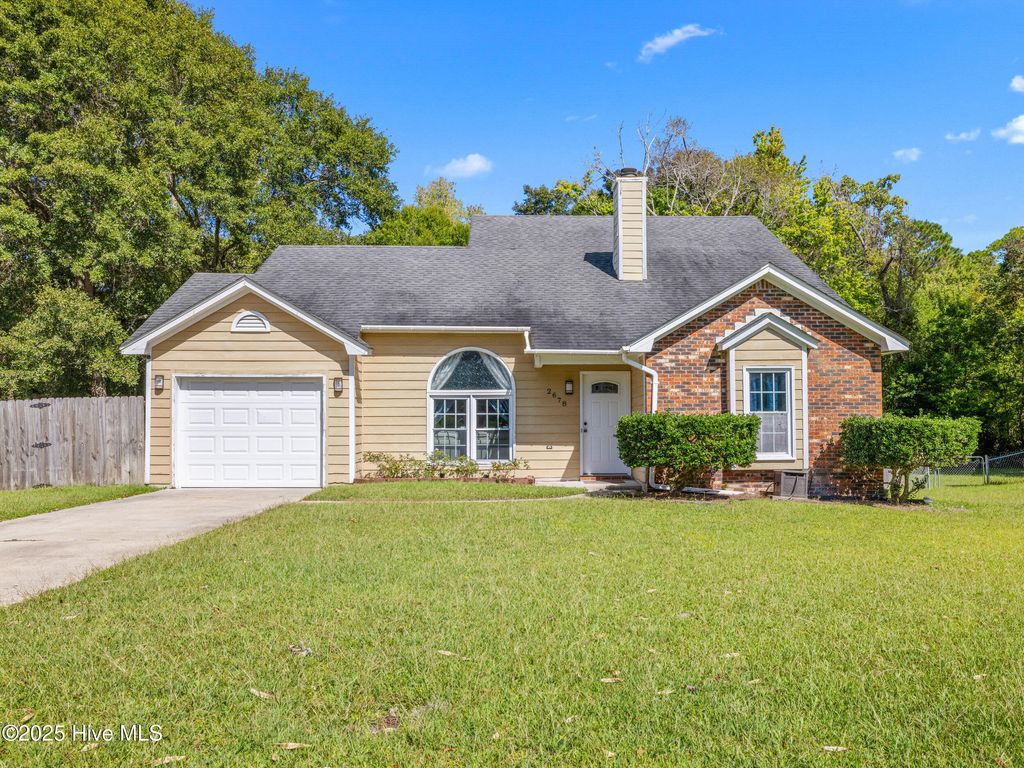 Photo of 2678 Idlebrook Circle, Midway Park, NC 28544 (MLS # 100534545)