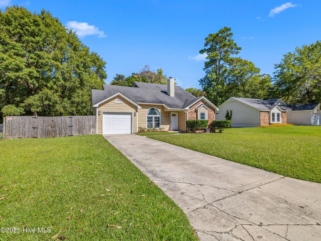 Photo of 2678 Idlebrook Circle, Midway Park, NC 28544 (MLS # 100534545)