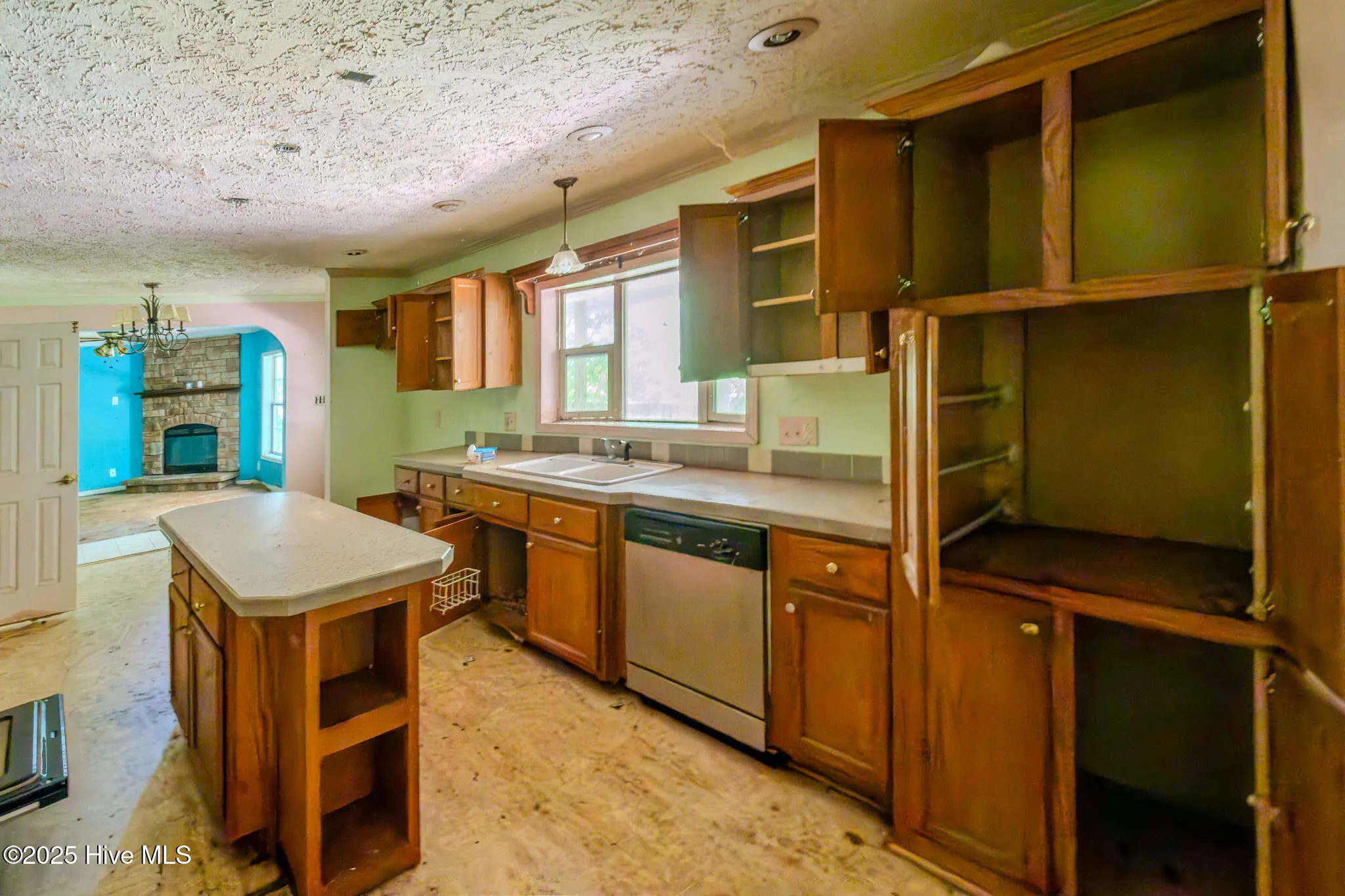 Burgaw, North Carolina 28425, United States, 2 Bedrooms Bedrooms, ,2 BathroomsBathrooms,Residential,Active,153359