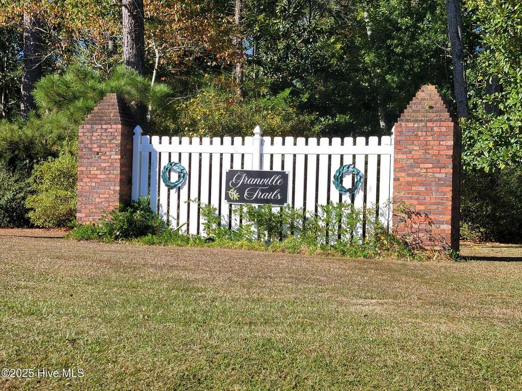 Photo of 200 Granville Drive, Washington, NC 27889 (MLS # 100535242)