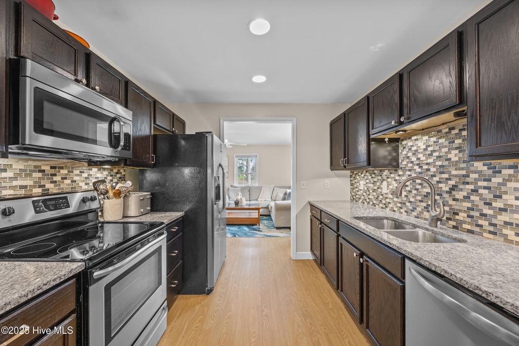Photo of 141 Hargrove Drive, Wilmington, NC 28411 (MLS # 100530805)