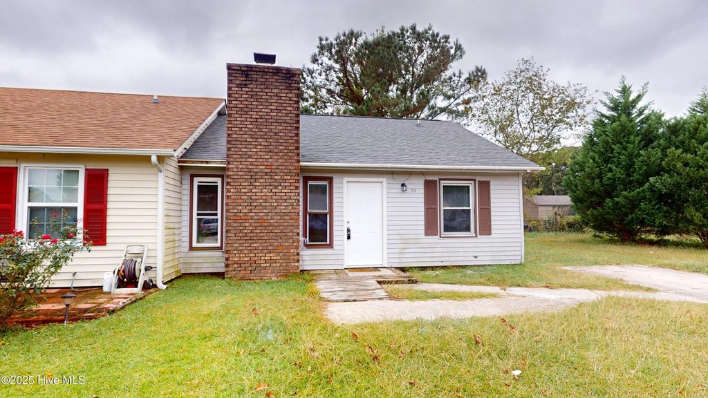 Photo of 156 Pine Crest Drive, Jacksonville, NC 28546 (MLS # 100536322)