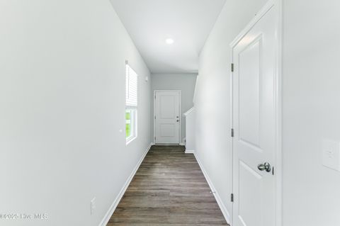 Tiny photo for 614 S Squires Run Lane, Richlands, NC 28574 (MLS # 100538143)