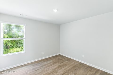 Tiny photo for 614 S Squires Run Lane, Richlands, NC 28574 (MLS # 100538143)