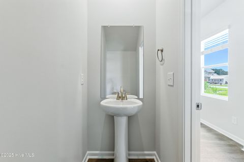 Tiny photo for 614 S Squires Run Lane, Richlands, NC 28574 (MLS # 100538143)