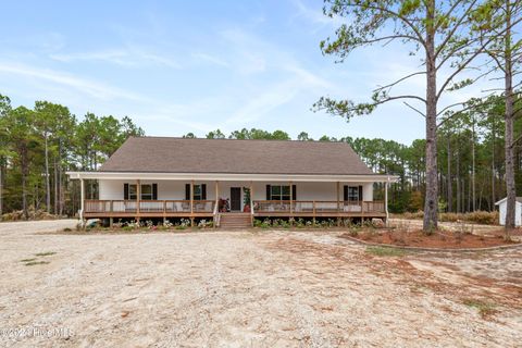 A home in Holly Ridge