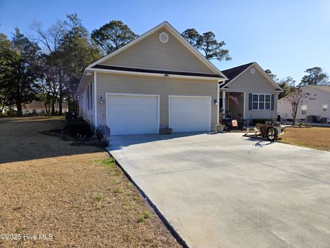 A home in Hubert