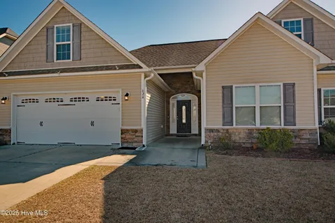 624 Arabella Drive, Jacksonville, NC 28546 - #: 100489328