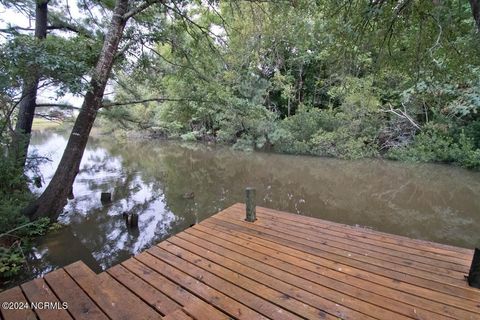 A home in Swansboro