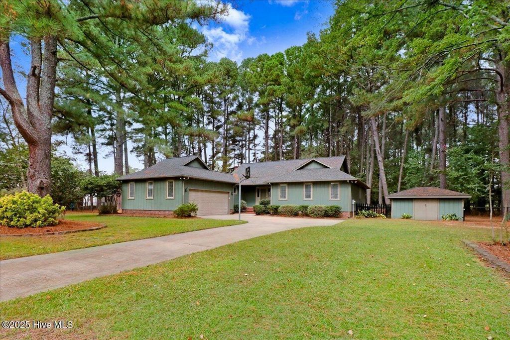 Photo of 603 Todd Drive, Goldsboro, NC 27534 (MLS # 100534327)