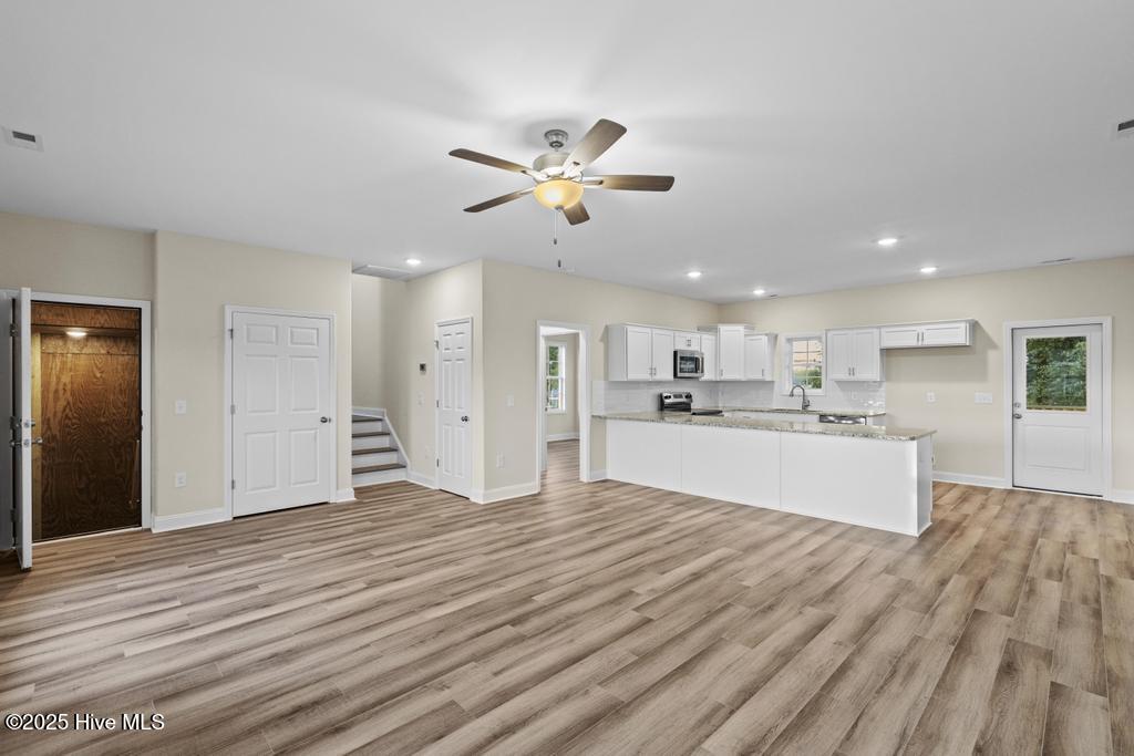 108 Flippers Cove Drive