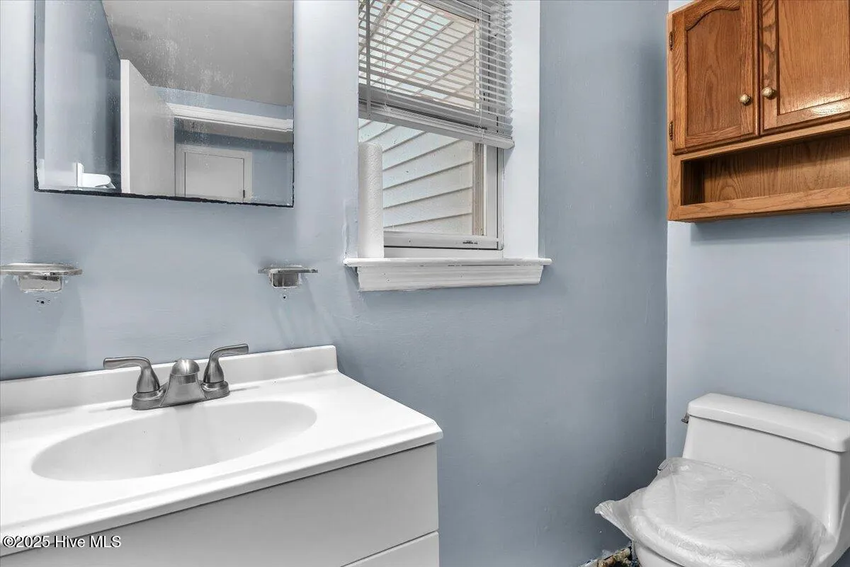 Hampstead, North Carolina 28443, United States, 2 Bedrooms Bedrooms, ,2 BathroomsBathrooms,Residential,Active,153652