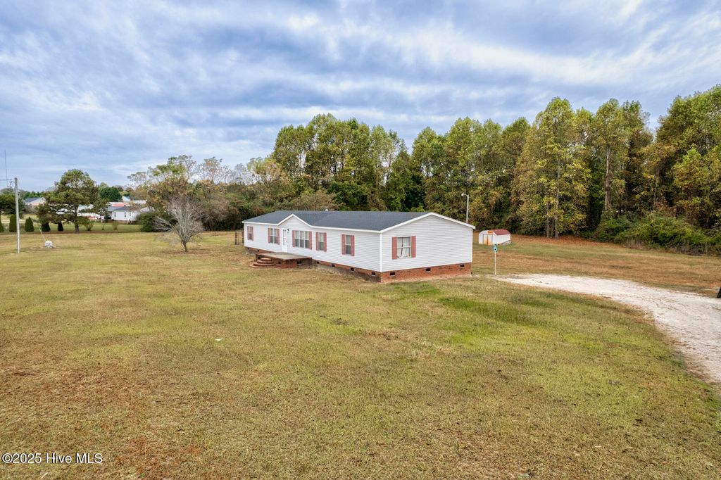 Photo of 4694 Needham Road, Bailey, NC 27807 (MLS # 100538509)