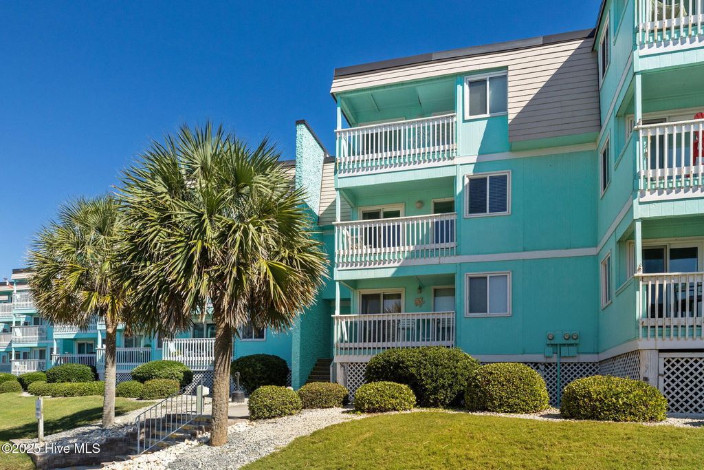 Photo of 301 E Commerce Way Road #252, Atlantic Beach, NC 28512 (MLS # 100537016)