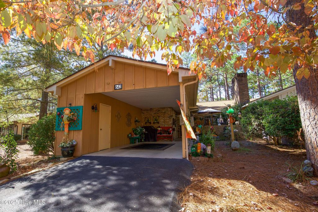 Photo of 642 Redwood Drive, Southern Pines, NC 28387 (MLS # 100537611)