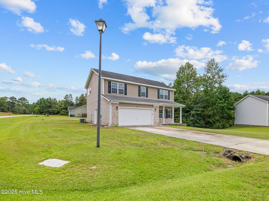 Photo of 401 Mossy Oak Lane, Jacksonville, NC 28540 (MLS # 100531030)