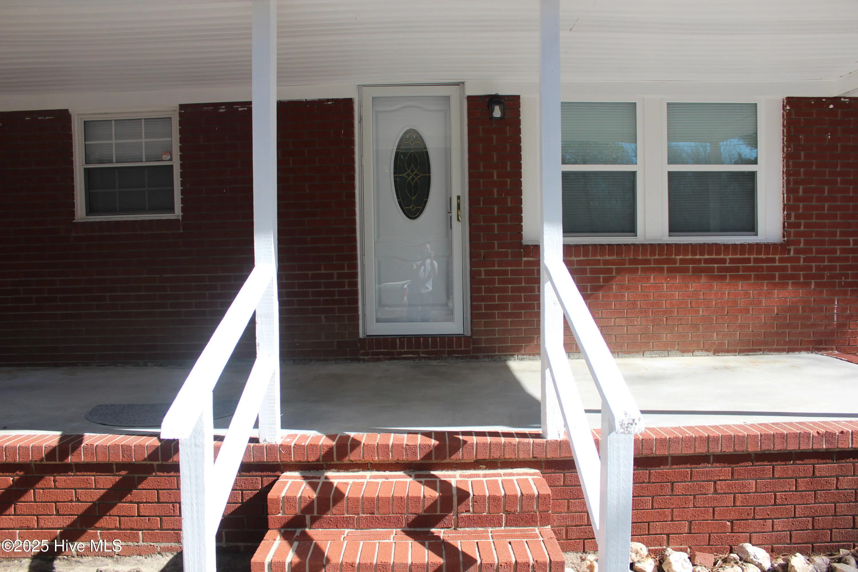 Candor, North Carolina 27229, United States, 3 Bedrooms Bedrooms, ,1 BathroomBathrooms,Residential,Pending,11214