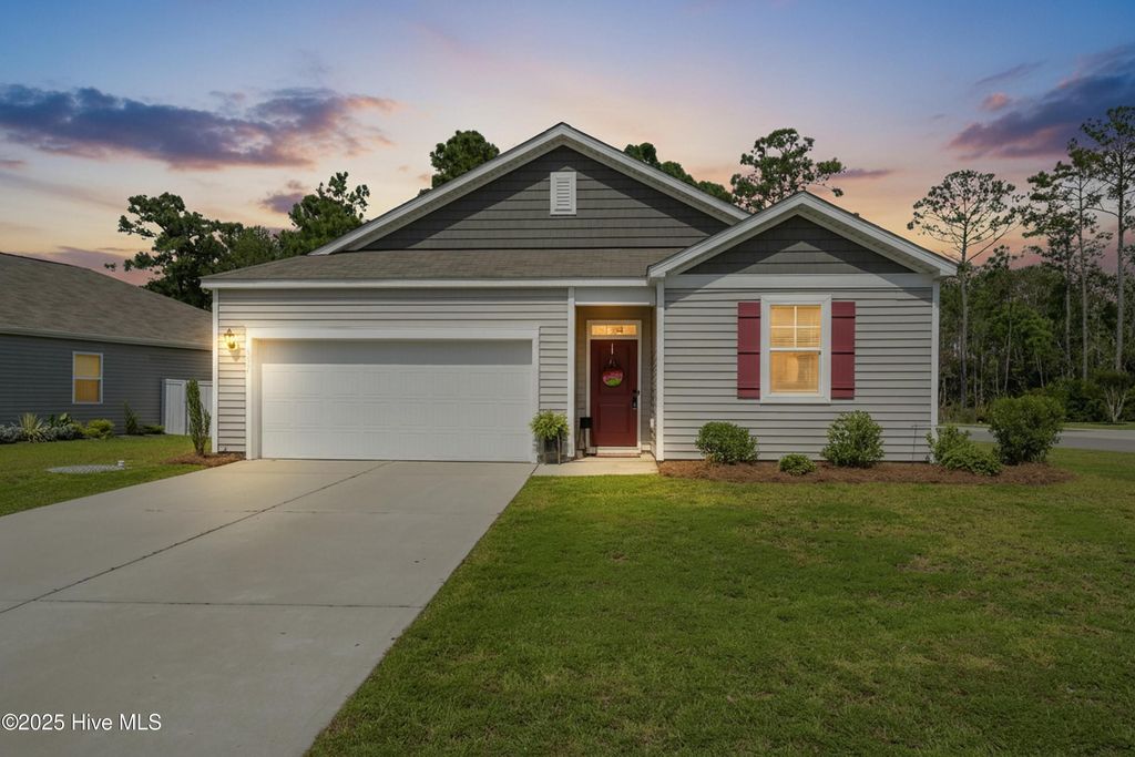 Photo of 1534 Maltwood Court SE, Bolivia, NC 28422 (MLS # 100521762)