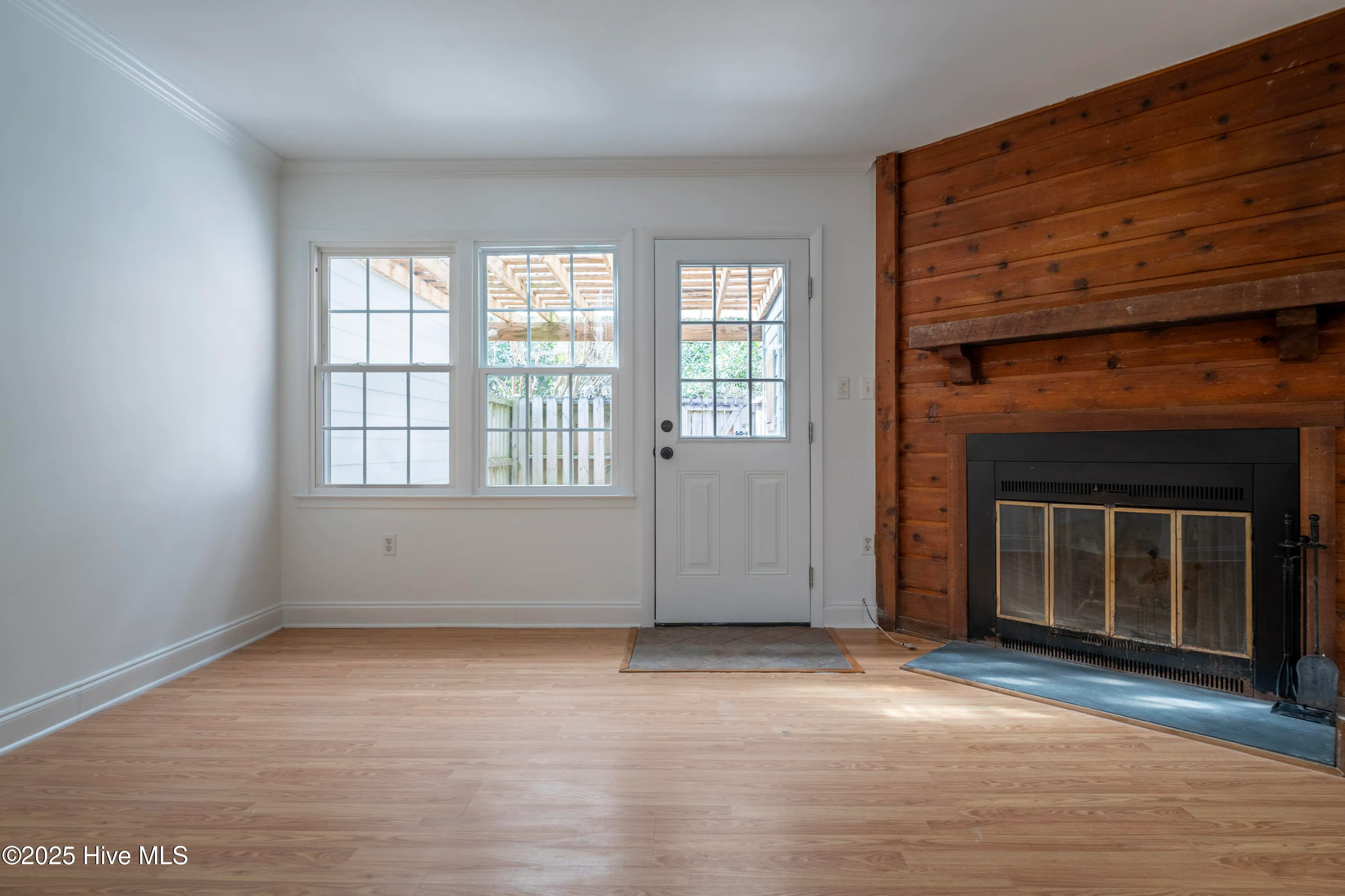 Wilmington, North Carolina 28403, United States, 2 Bedrooms Bedrooms, ,2 BathroomsBathrooms,Residential,Pending,24830