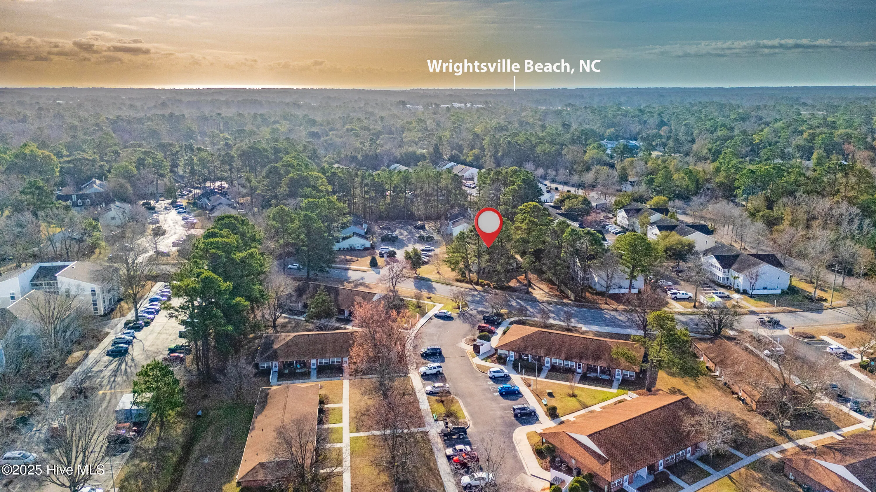 Wilmington, North Carolina 28403, United States, 2 Bedrooms Bedrooms, ,2 BathroomsBathrooms,Residential,Pending,24830