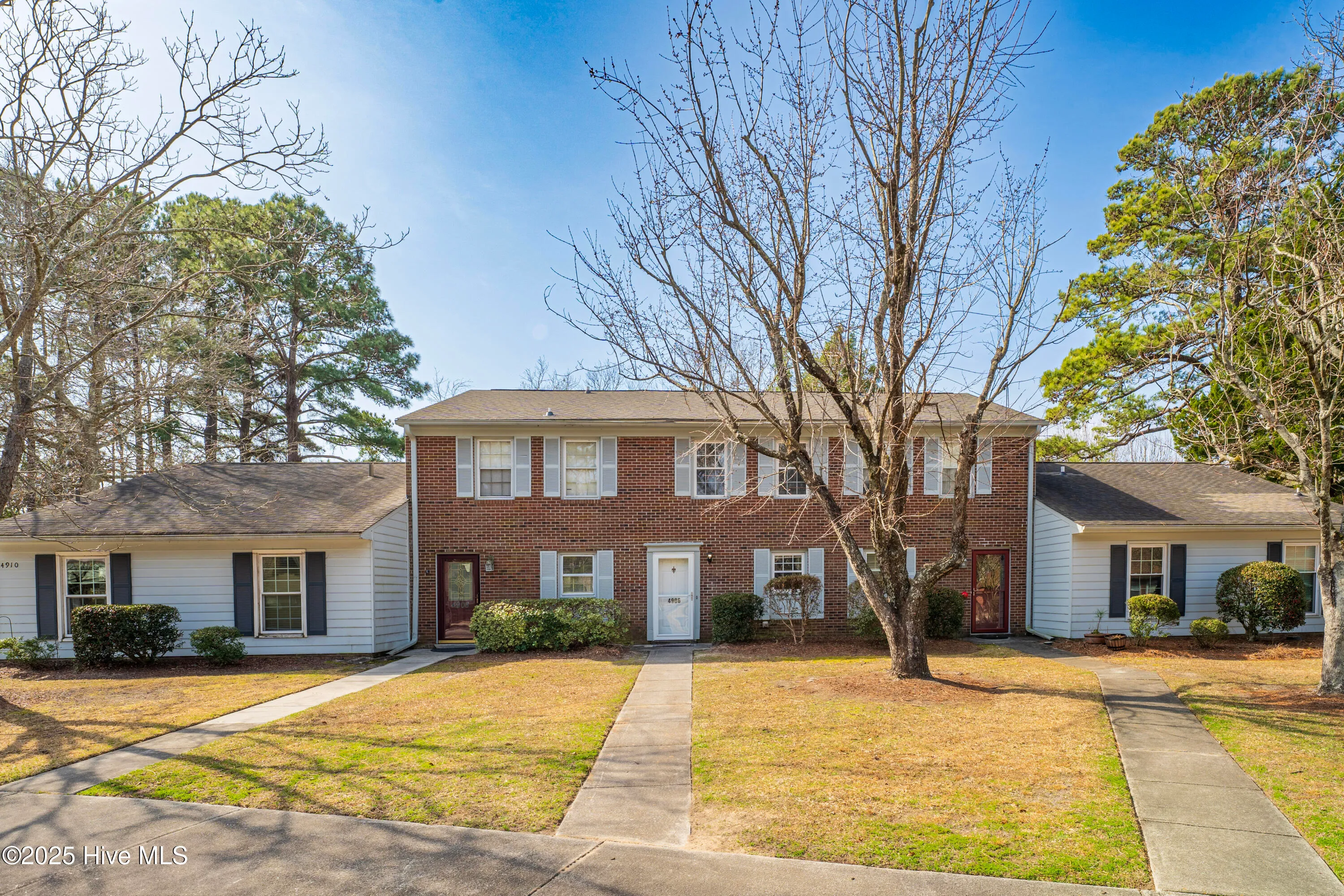 Wilmington, North Carolina 28403, United States, 2 Bedrooms Bedrooms, ,2 BathroomsBathrooms,Residential,Pending,24830