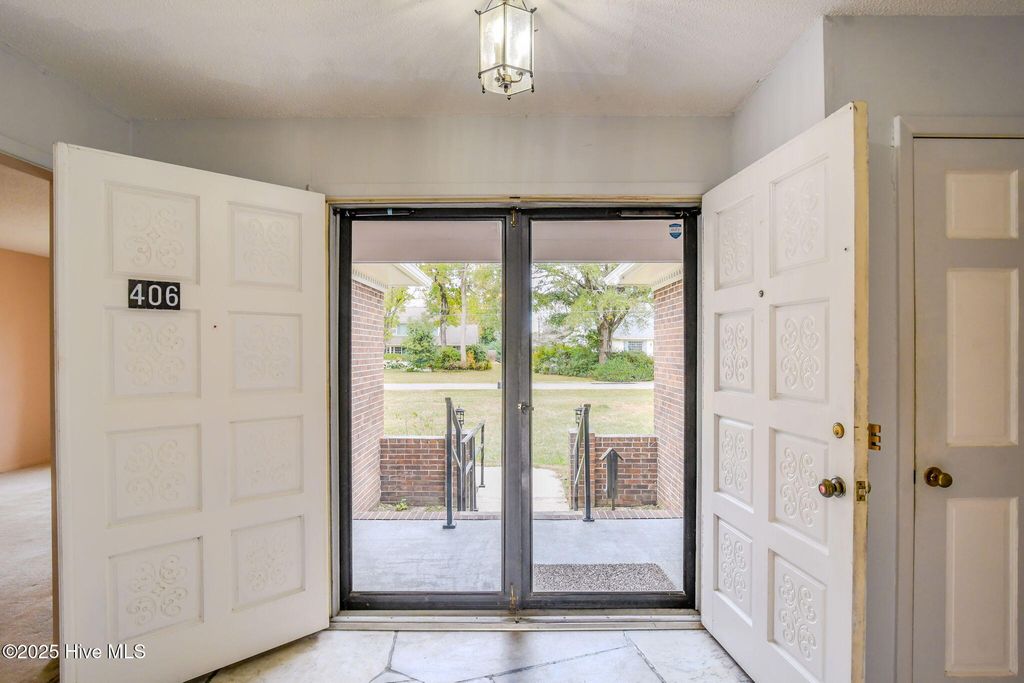 Photo of 406 Lansdowne Road, Wilmington, NC 28409 (MLS # 100521398)