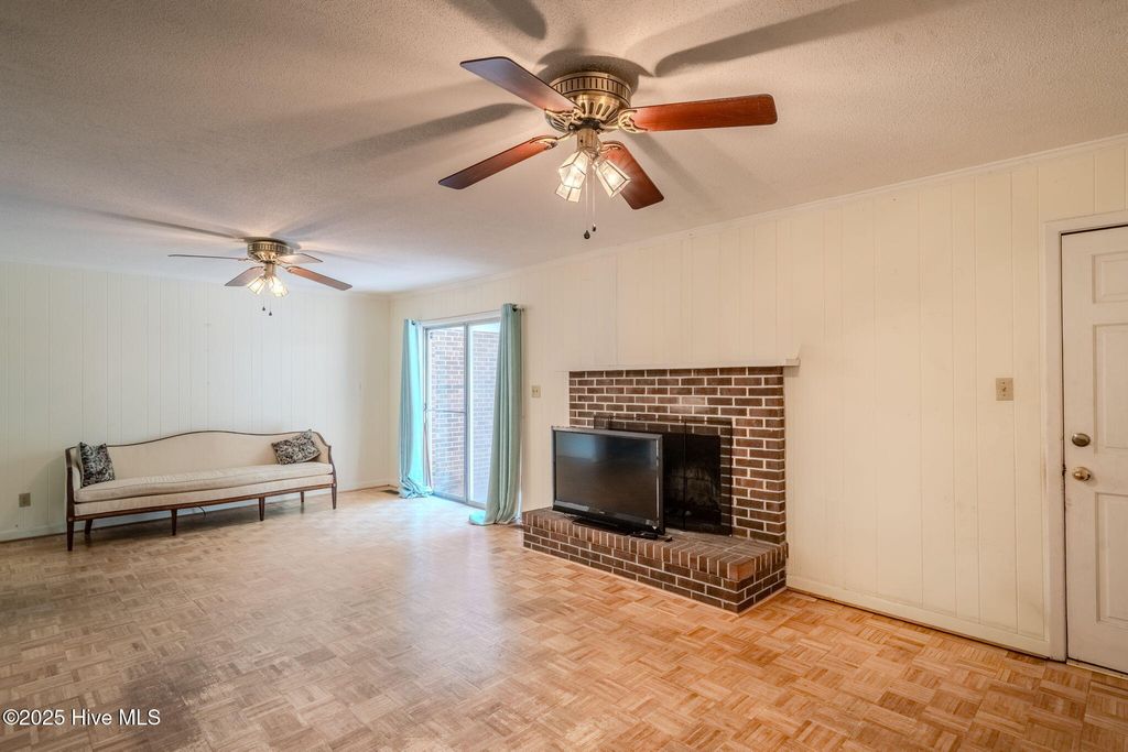 Photo of 406 Lansdowne Road, Wilmington, NC 28409 (MLS # 100521398)
