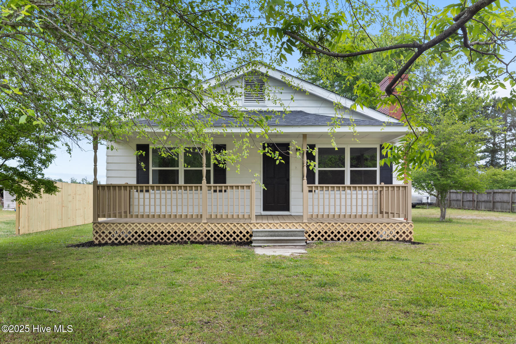 Listing image 1