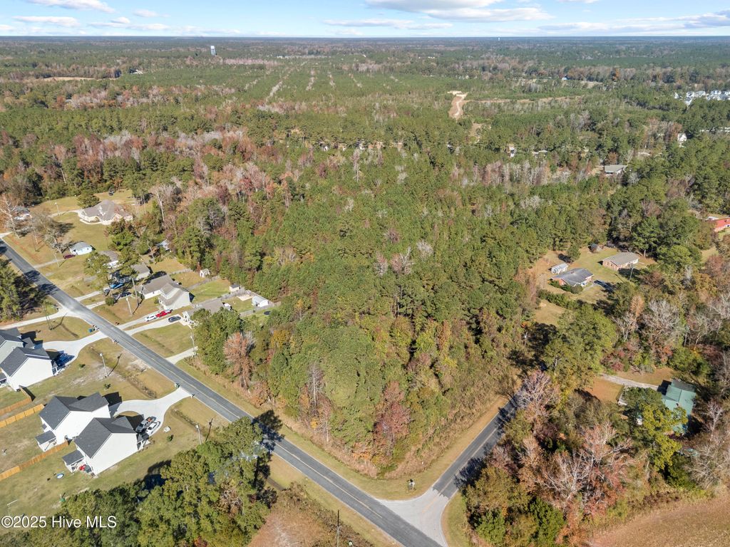 Photo of 1256 Pickett Road, Jacksonville, NC 28540 (MLS # 100542886)