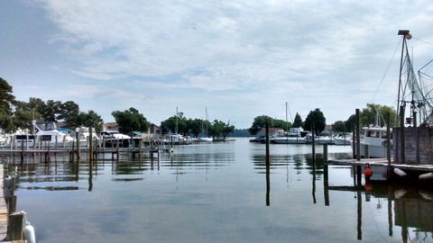 A home in Sneads Ferry