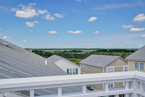 Tiny photo for 106 Egret Landing Court #A, Surf City, NC 28445 (MLS # 100530013)