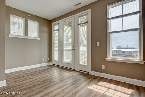 Tiny photo for 106 Egret Landing Court #A, Surf City, NC 28445 (MLS # 100530013)