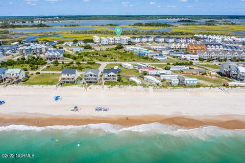 Tiny photo for 106 Egret Landing Court #A, Surf City, NC 28445 (MLS # 100530013)