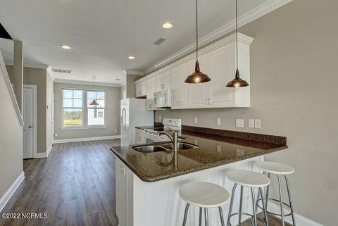 Tiny photo for 106 Egret Landing Court #A, Surf City, NC 28445 (MLS # 100530013)