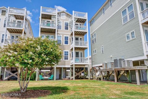 Tiny photo for 106 Egret Landing Court #A, Surf City, NC 28445 (MLS # 100530013)