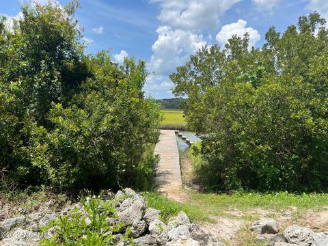Tiny photo for 106 Egret Landing Court #A, Surf City, NC 28445 (MLS # 100530013)
