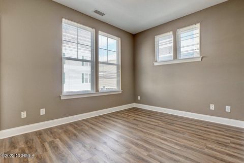 Tiny photo for 106 Egret Landing Court #A, Surf City, NC 28445 (MLS # 100530013)