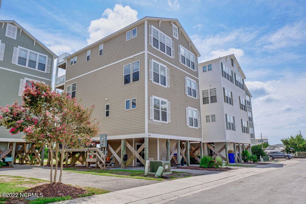 Photo of 106 Egret Landing Court #A, Surf City, NC 28445 (MLS # 100530013)