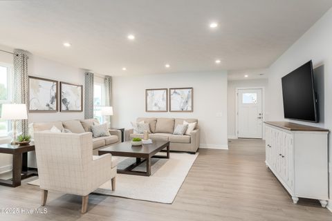 Tiny photo for 4081 Farmfield Drive, Navassa, NC 28451 (MLS # 100538591)