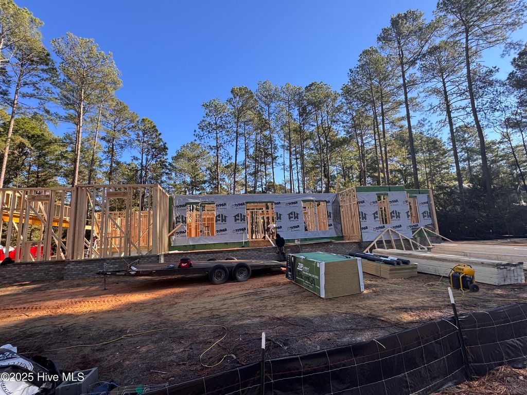 Photo of 60 Devon Drive, Pinehurst, NC 28374 (MLS # 100543804)
