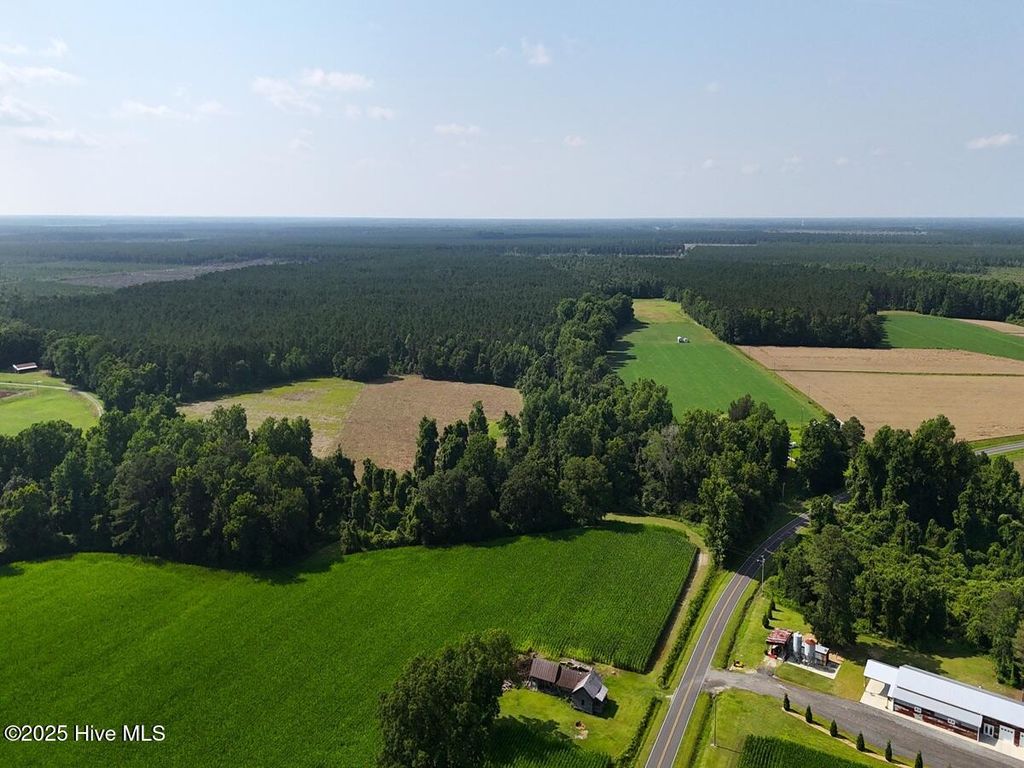 Photo of 1 Barbee Road, Richlands, NC 28574 (MLS # 100513588)