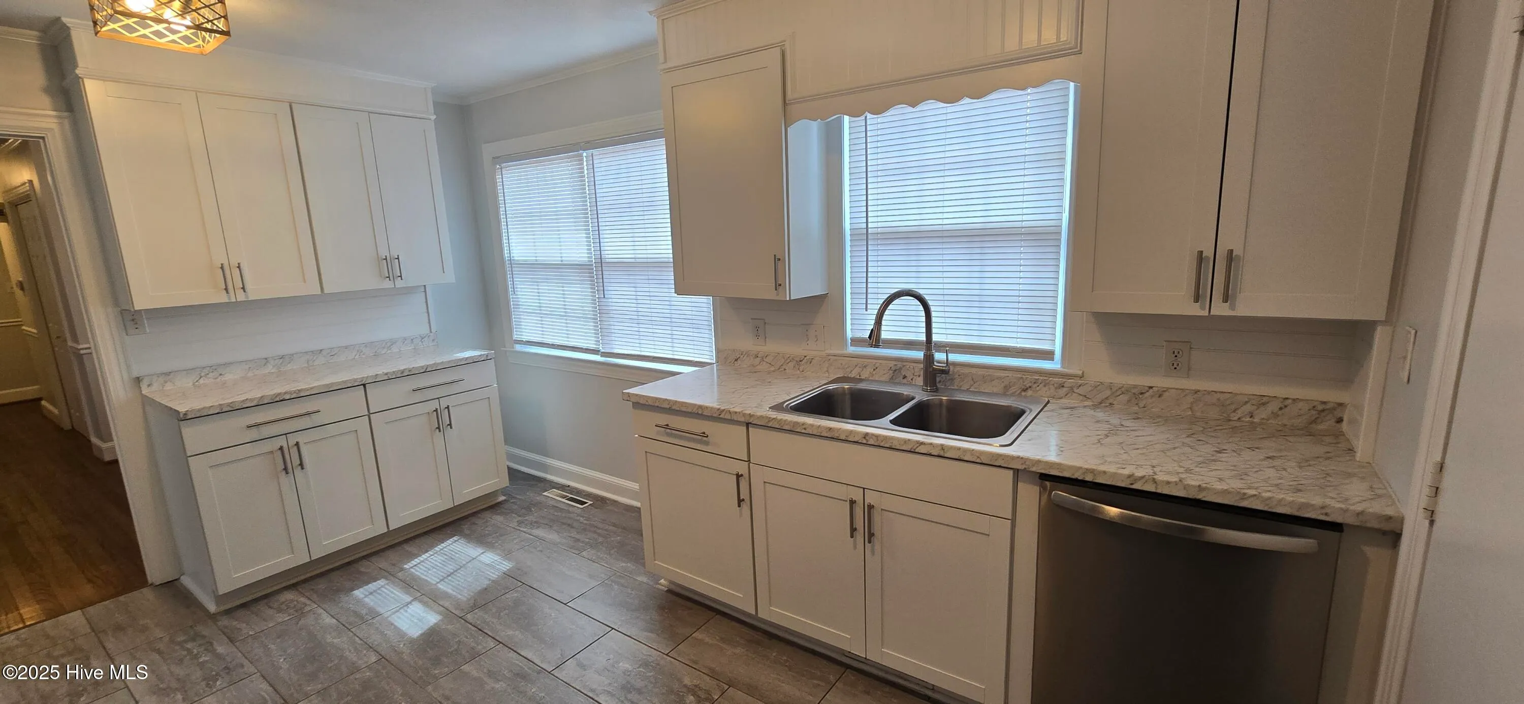 Greenville, North Carolina 27834, United States, 4 Bedrooms Bedrooms, ,2 BathroomsBathrooms,Residential,Active,83367