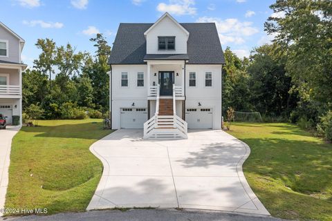 A home in Sneads Ferry