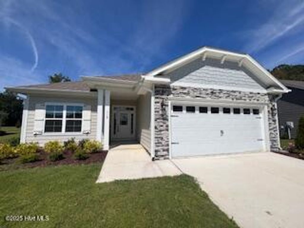 Photo of 118 Firethorn Circle, Wallace, NC 28466 (MLS # 100434531)