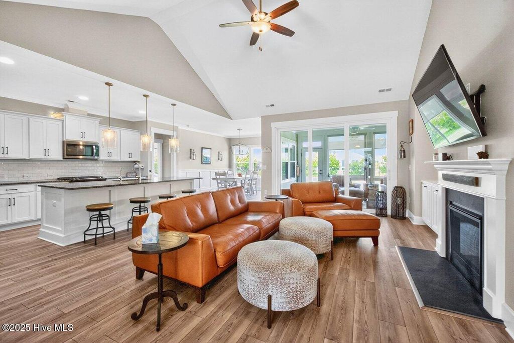 Photo of 305 Jackline Drive, Hampstead, NC 28443 (MLS # 100524636)