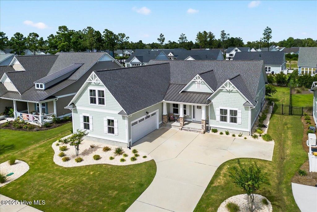 Photo of 305 Jackline Drive, Hampstead, NC 28443 (MLS # 100524636)