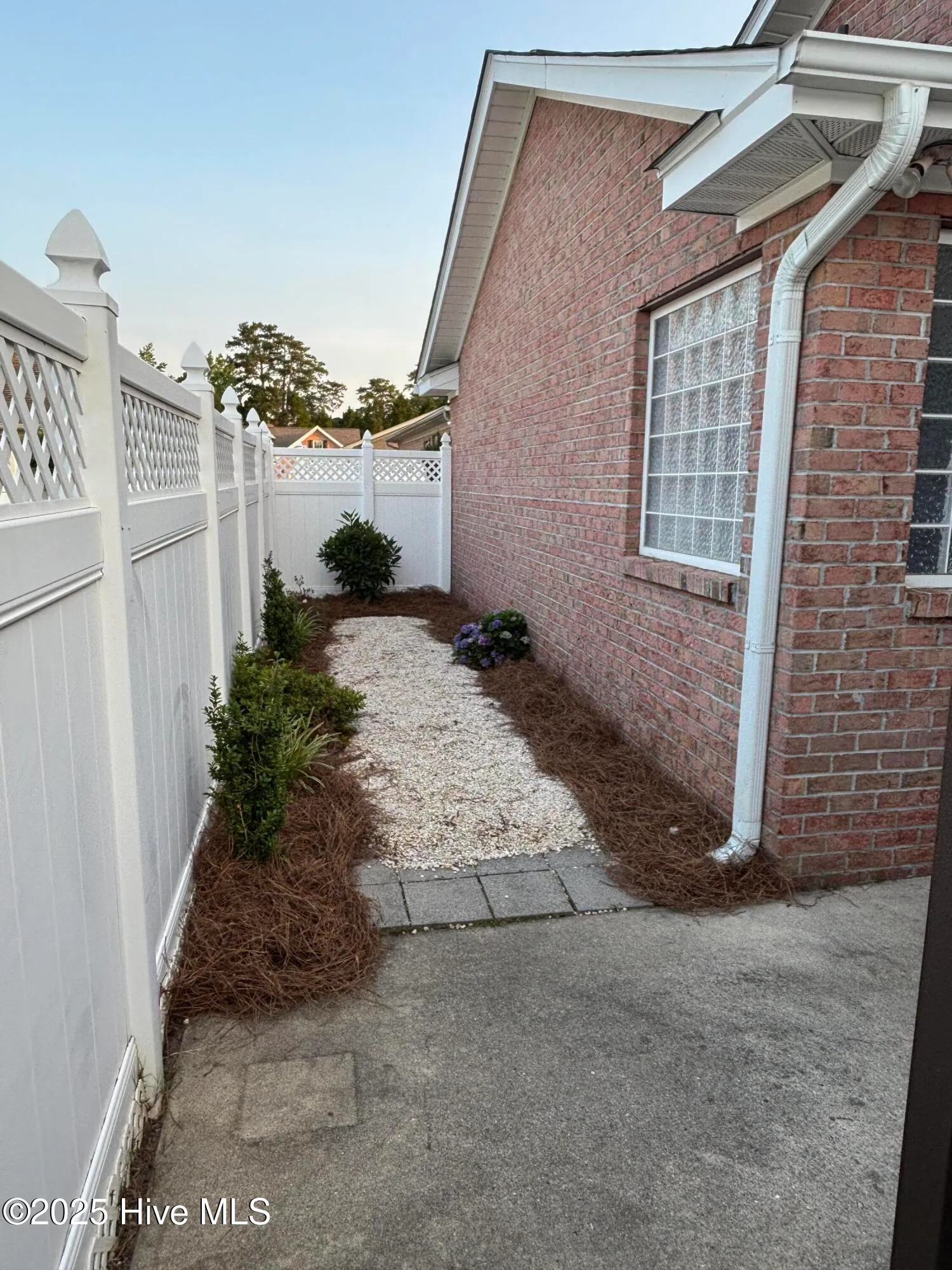 Greenville, North Carolina 27834, United States, 3 Bedrooms Bedrooms, ,2 BathroomsBathrooms,Residential,Active,147043