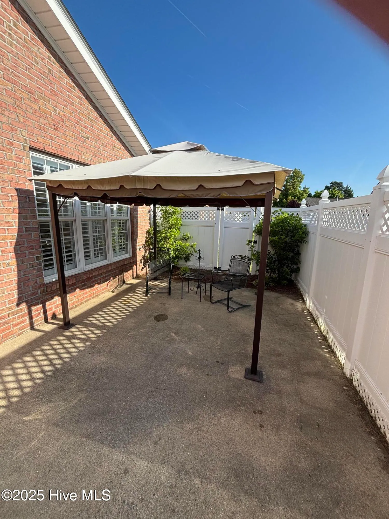 Greenville, North Carolina 27834, United States, 3 Bedrooms Bedrooms, ,2 BathroomsBathrooms,Residential,Active,147043