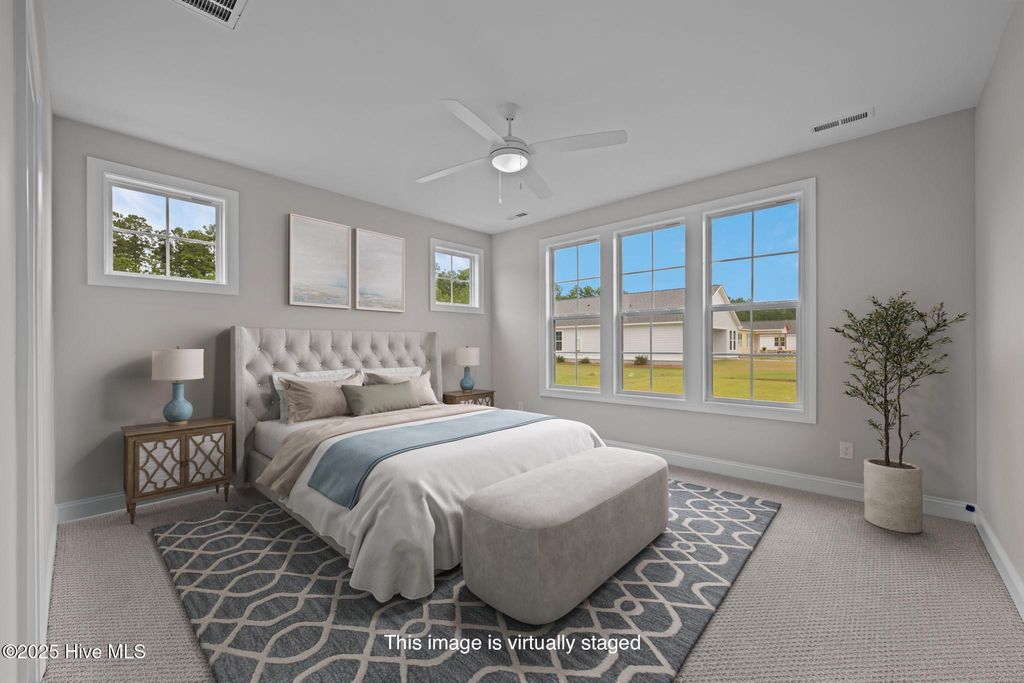 Photo of 2006 Brighton Drive, New Bern, NC 28562 (MLS # 100531920)