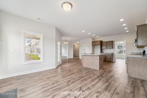 Tiny photo for 766 Secession Lane, Jacksonville, NC 28546 (MLS # 100543134)